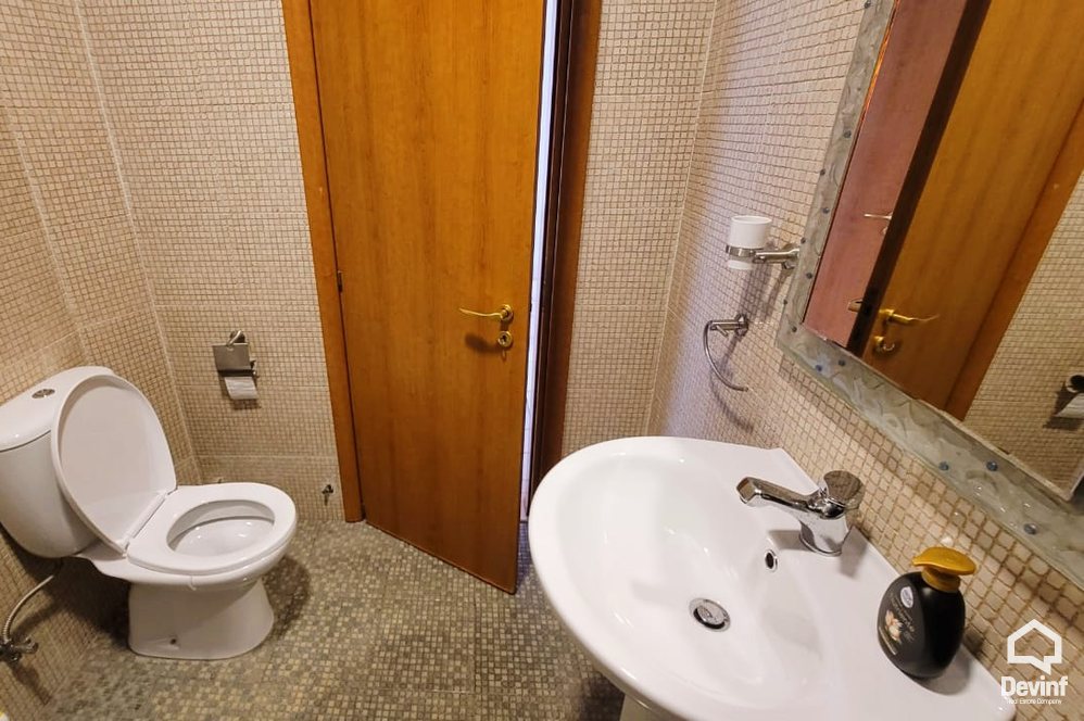 Tirane Qera Apartament 3+1+A Apartament ne nje pallat te ri qe ndodhet tek Radio Televizioni Shqiptar zyre