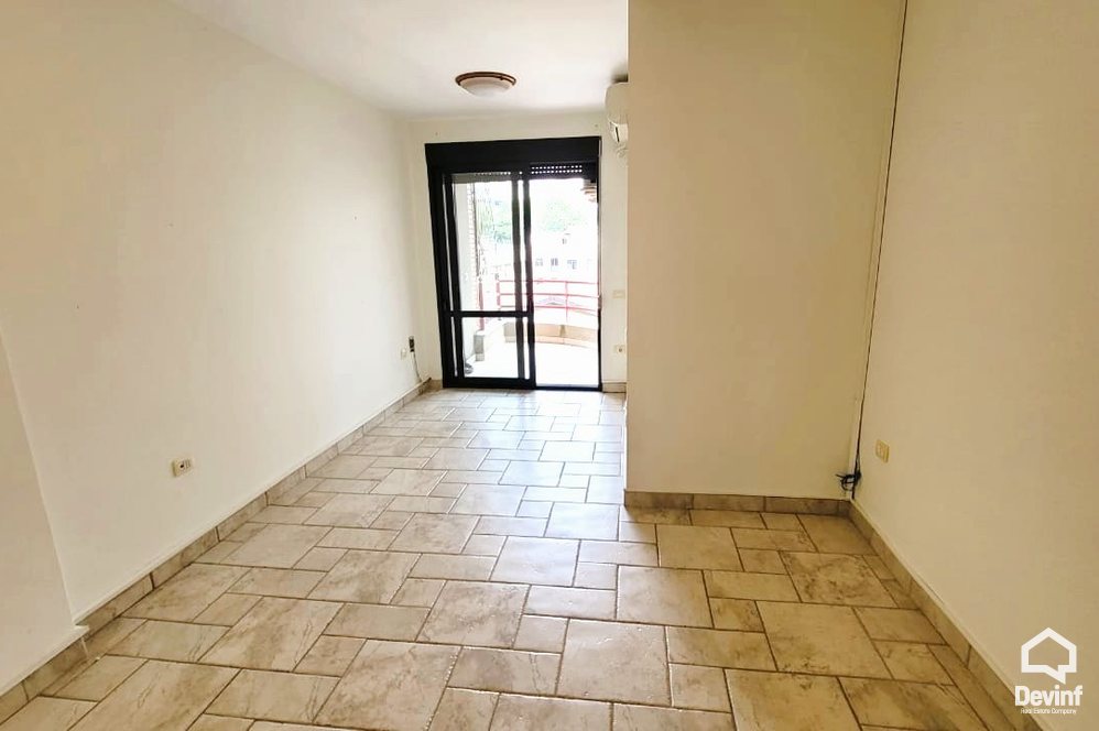 Tirane Qera Apartament 3+1+A Apartament ne nje pallat te ri qe ndodhet tek Radio Televizioni Shqiptar zyre