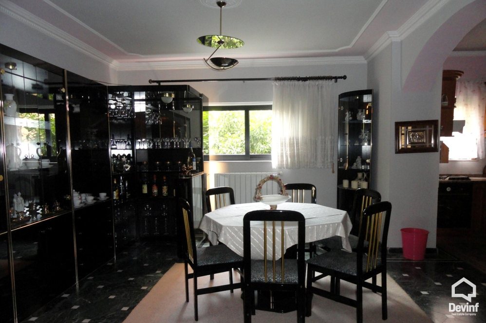 Tirane For Sale Villa Me shume se 4 dhoma The villa is located nearby Kavaja Str 