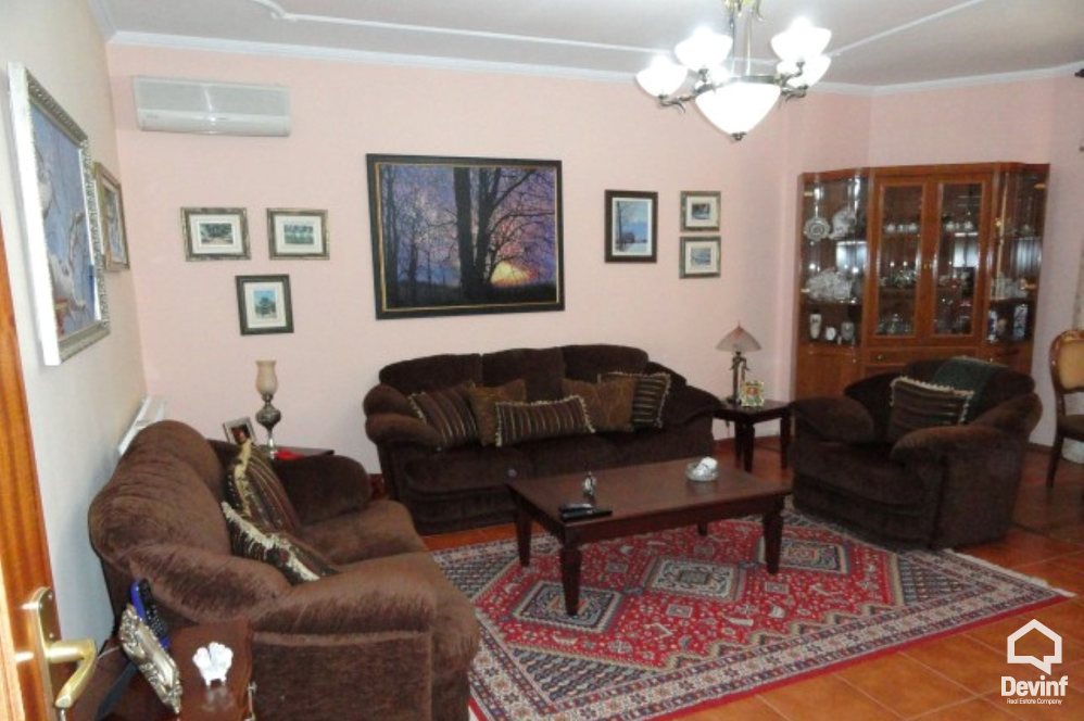 Tirane For Rent Apartment 2+1+G New apartment located close to Str. Scanderbeg Apartment