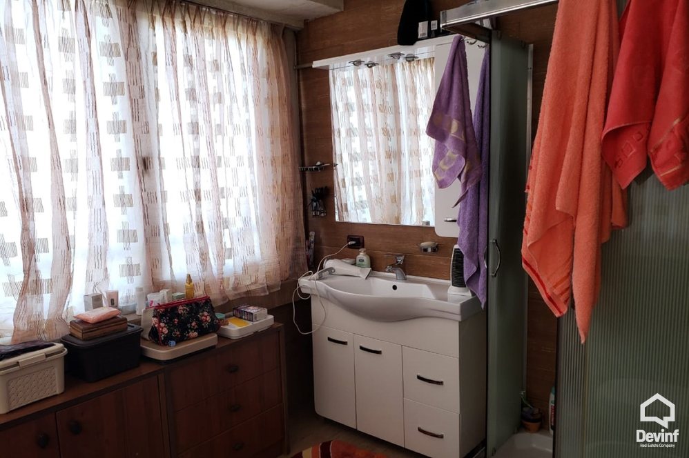 Tirane Qera Apartament Me shume se 4 dhoma Apartament i ri prane Qendres se Tiranes apartament