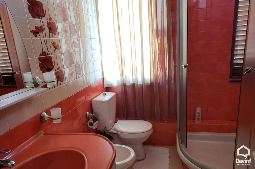 Tirane Qera Apartament Me shume se 4 dhoma Apartament i ri prane Qendres se Tiranes apartament