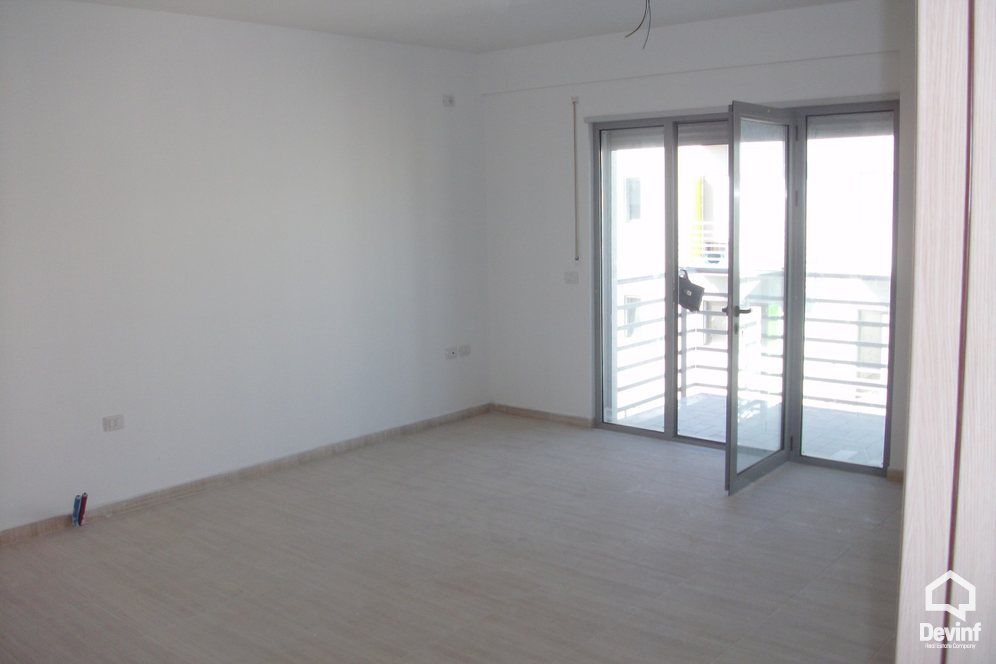 Tirane Shitje Apartament 2+1+A Rruga 5 Maji apartament