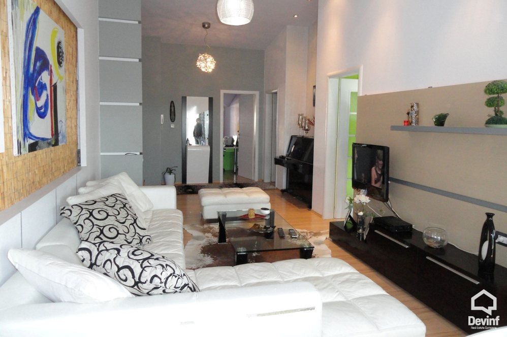 Tirane Shitje Apartament 3+1+G Apartament ne zonen e Freskut. apartament