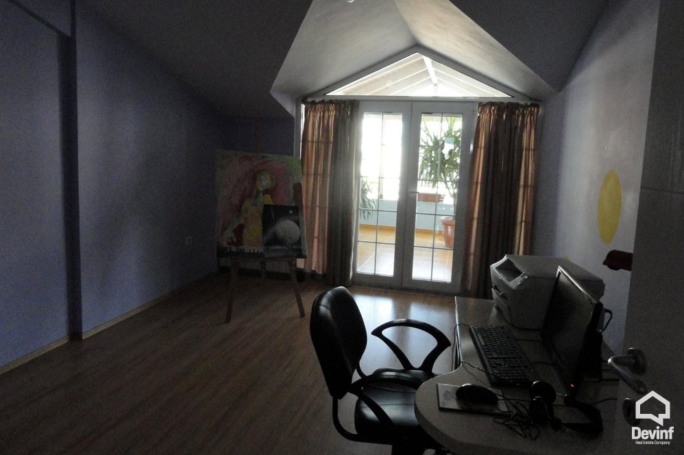 Tirane Shitje Apartament 3+1+G Apartament ne zonen e Freskut. apartament