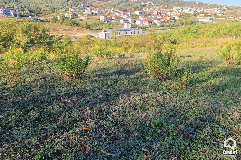 Tirane Shitje Toke  Toka ndodhet tek Unaza e Re, prane Qendres tregetare TEG toke per ndertim