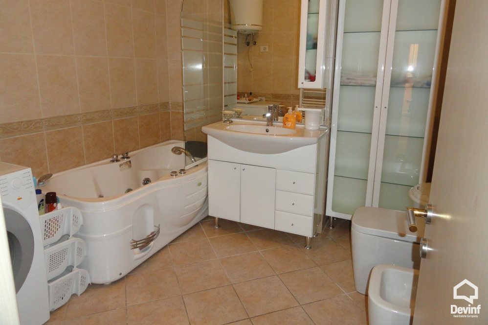 Tirane Shitje Apartament 2+1+A Apartament i ri prane Stadiumit Qemal Stafa apartament