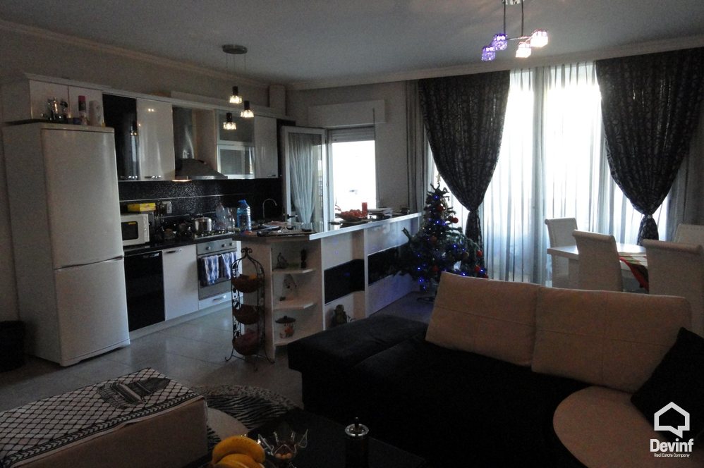 Tirane Shitje Apartament 2+1+A Liqeni aftificial i Tiranes apartament