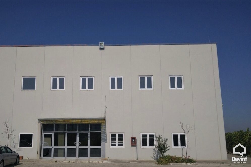 Tirane For Rent Warehouse  Positioned in the secondary road of the Highway Tirana-Durres, near by QTU Shopping mall.  Warehouse