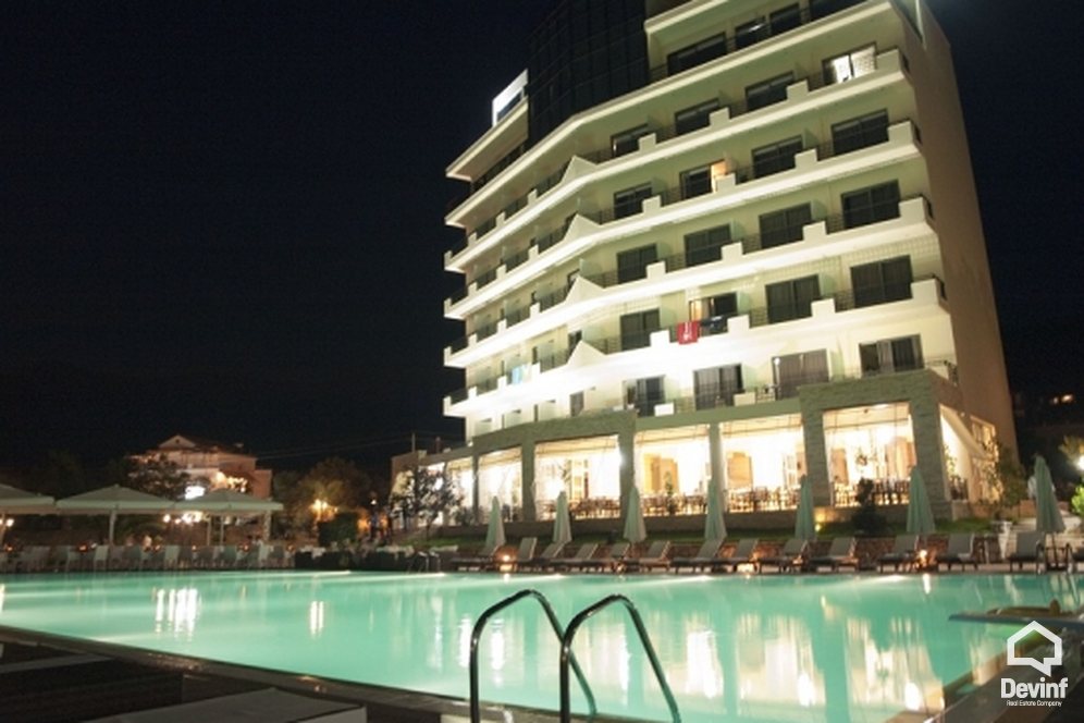 Himare Shitje Hotel Me shume se 4 dhoma Himare apartament