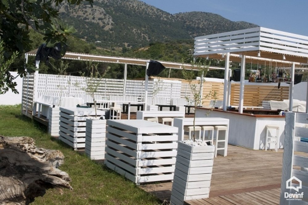 Himare Shitje Hotel Me shume se 4 dhoma Himare apartament