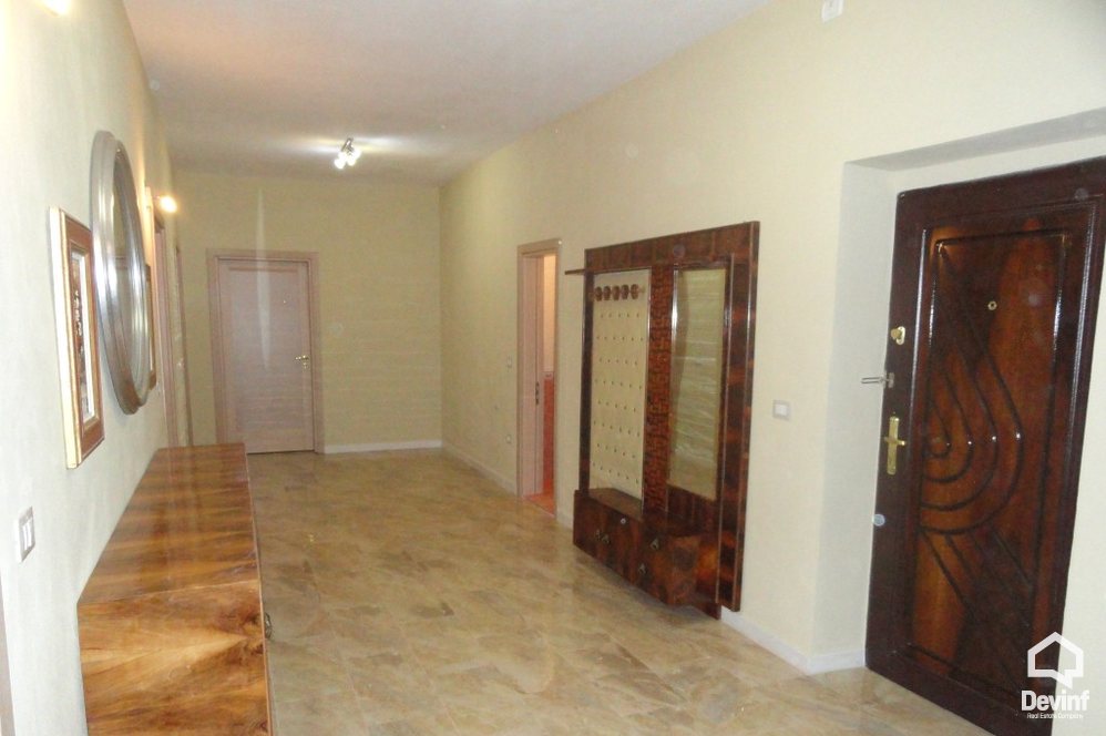 Tirane For Rent Office  Office located in Str. Myslym Shyri Office