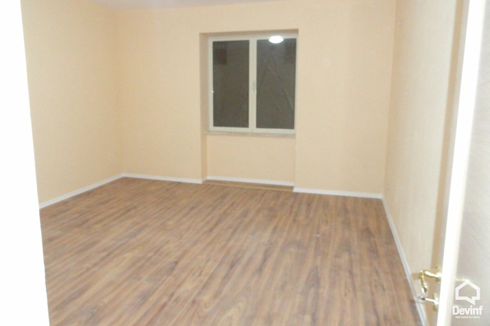 Tirane For Rent Office  Office located in Str. Myslym Shyri Office