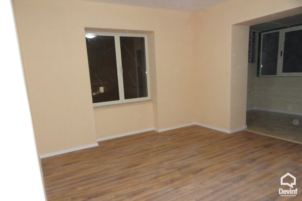 Tirane For Rent Office  Office located in Str. Myslym Shyri Office