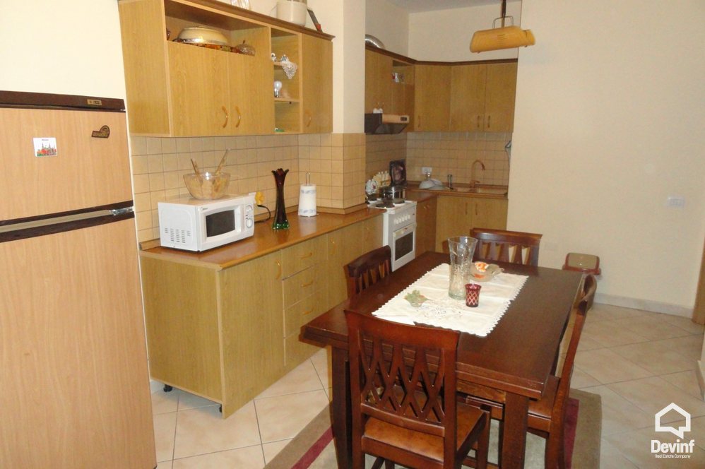 Tirane Qera Apartament 2+1+A Pallat i ri ne Tiranen e Re apartament