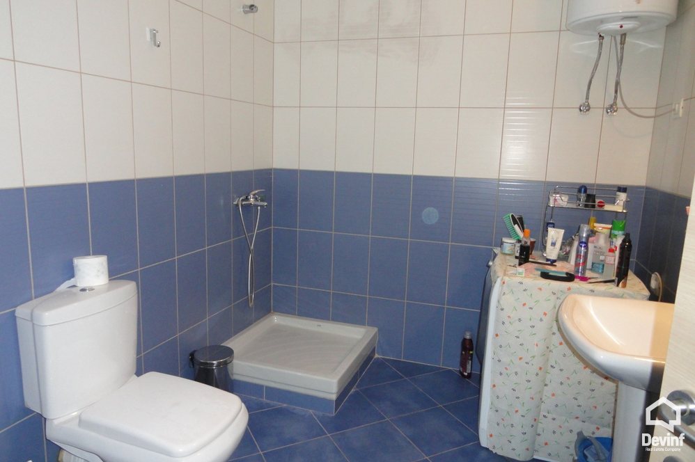 Tirane Shitje Apartament 2+1+A Rruga Ali Demi apartament
