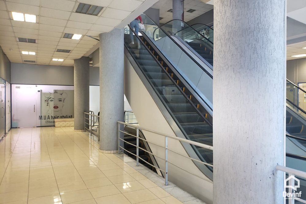 Tirane For Sale Office  Office close to Wilson Square Office Business Center klinike dentare