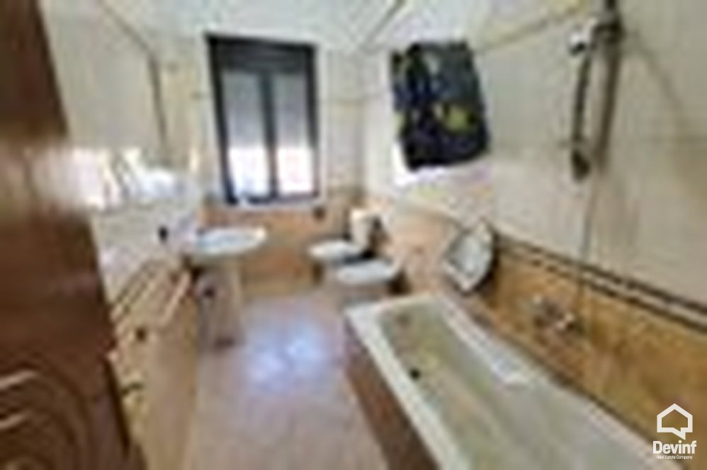 Tirane For Rent Office Me shume se 4 dhoma Office premises located in Bvl. Zhan Dark Apartment Office