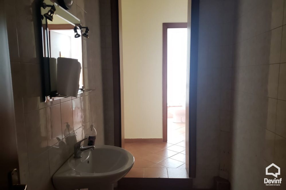 Tirane Qera Zyre  Zyra ne Qender te Tiranes zyre qender biznesi