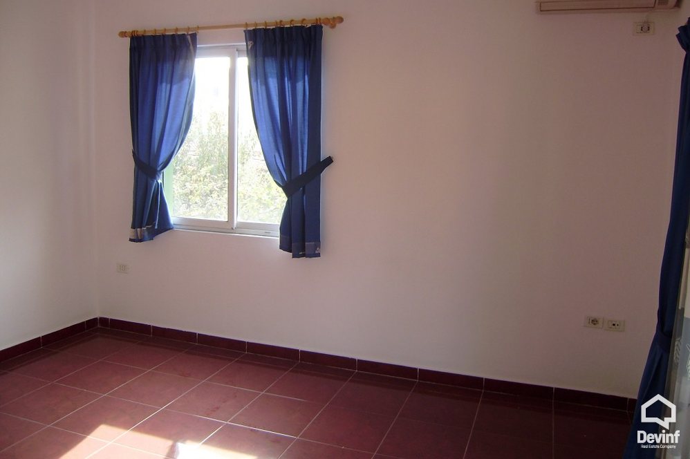 Tirane For Rent Villa Me shume se 4 dhoma Villa located close to Elbasan Street Villa