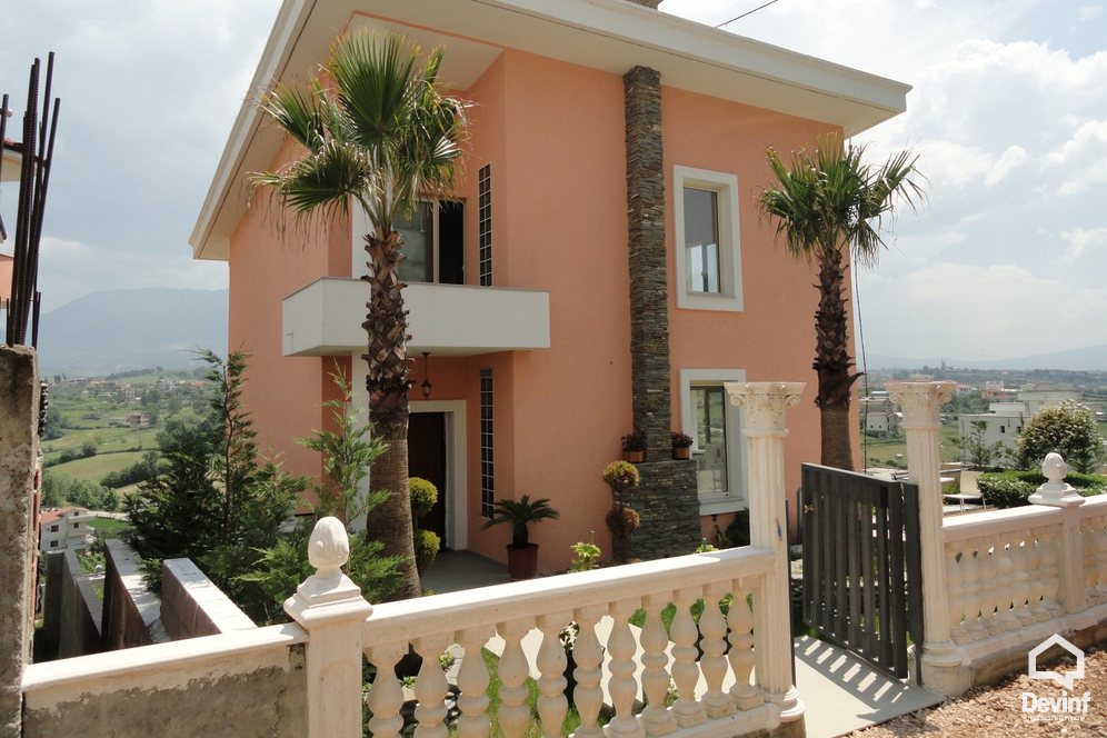 Tirane For Rent Villa Me shume se 4 dhoma The villa is positioned in Sauk area Villa