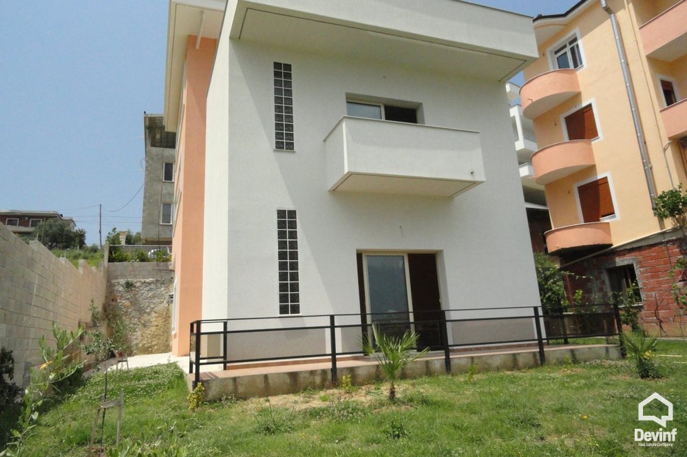 Tirane For Rent Villa Me shume se 4 dhoma The villa is positioned in Sauk area Villa