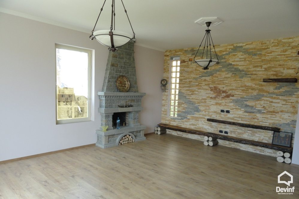 Tirane For Rent Villa Me shume se 4 dhoma The villa is positioned in Sauk area Villa