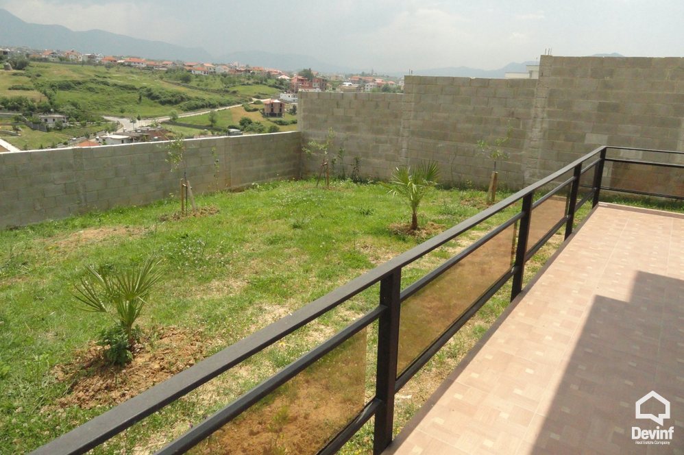 Tirane For Rent Villa Me shume se 4 dhoma The villa is positioned in Sauk area Villa