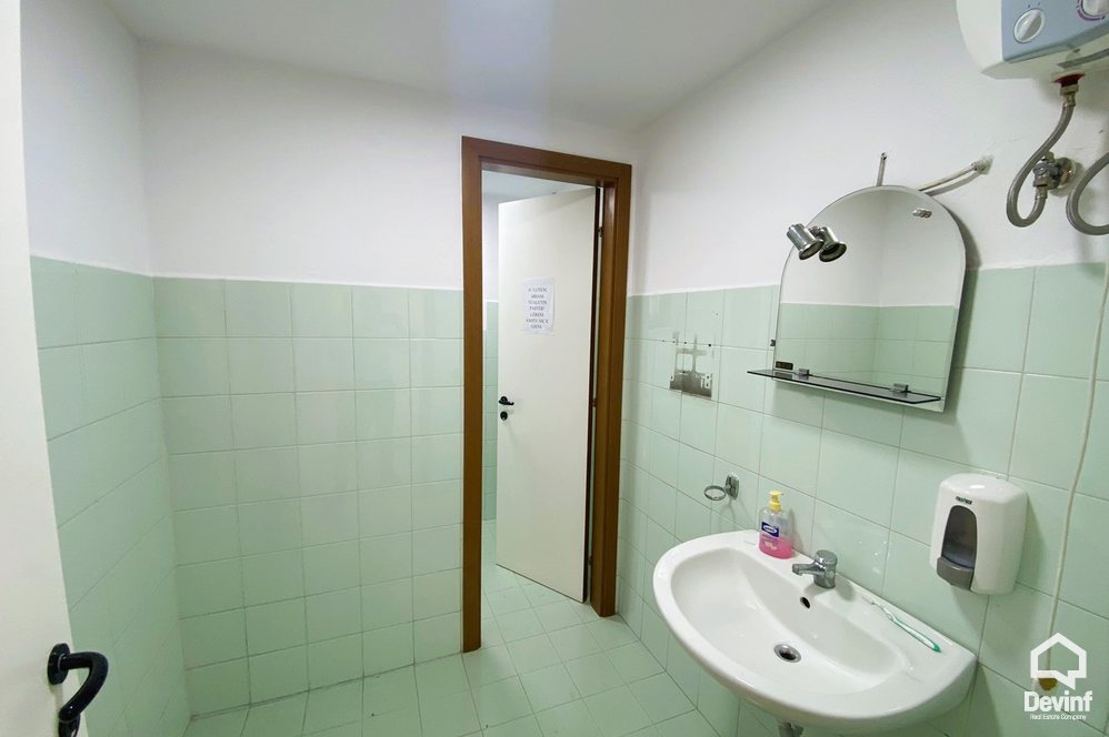 Tirane Qera Zyre  Zyra ne qender te Tiranes zyre qender biznesi
