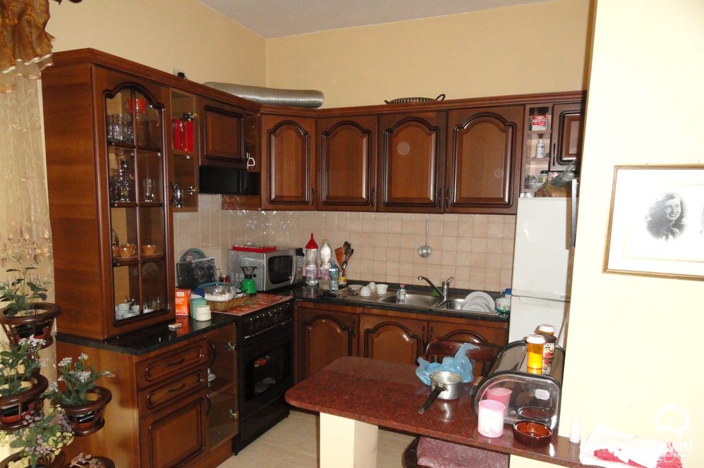 Tirane Shitje Apartament 3+1+A Apartament ne fillim te Rr. Durresit, shume prane qendres apartament