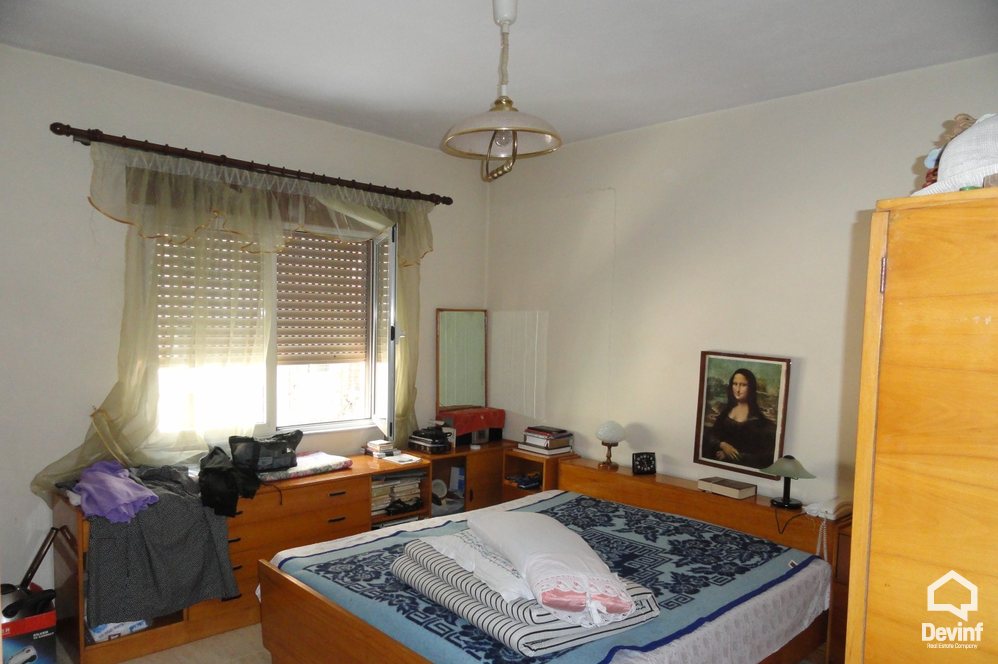 Tirane Shitje Apartament 3+1+A Apartament ne fillim te Rr. Durresit, shume prane qendres apartament