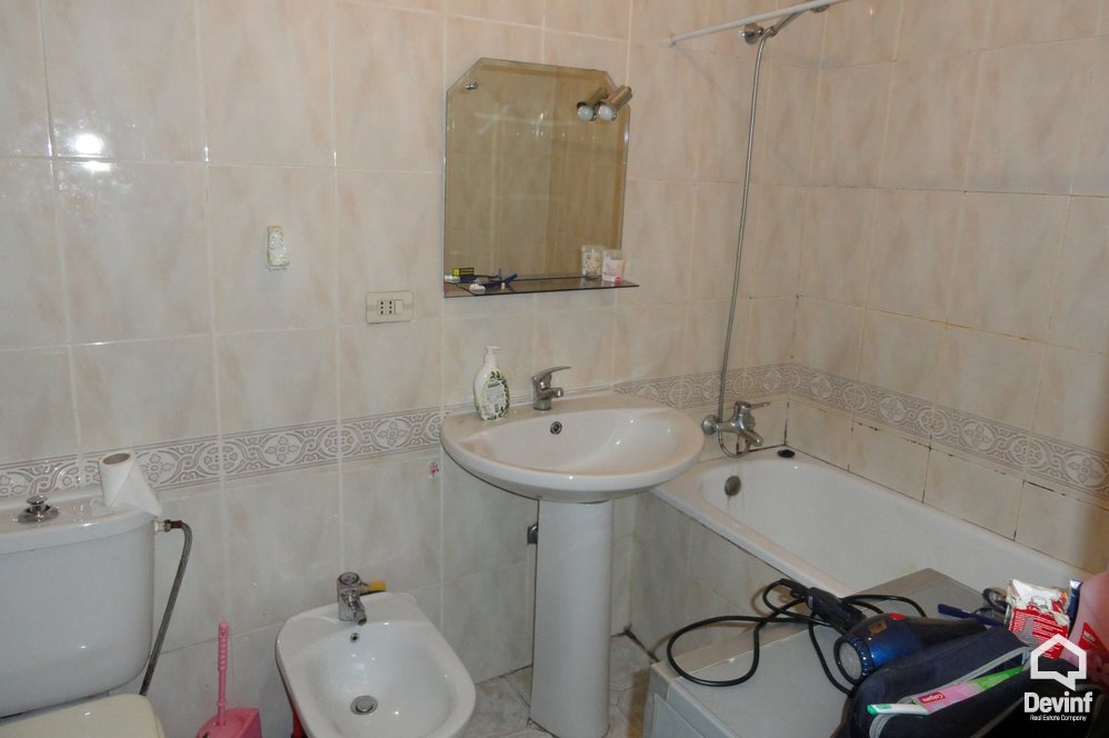 Tirane Shitje Apartament 3+1+A Apartament ne fillim te Rr. Durresit, shume prane qendres apartament
