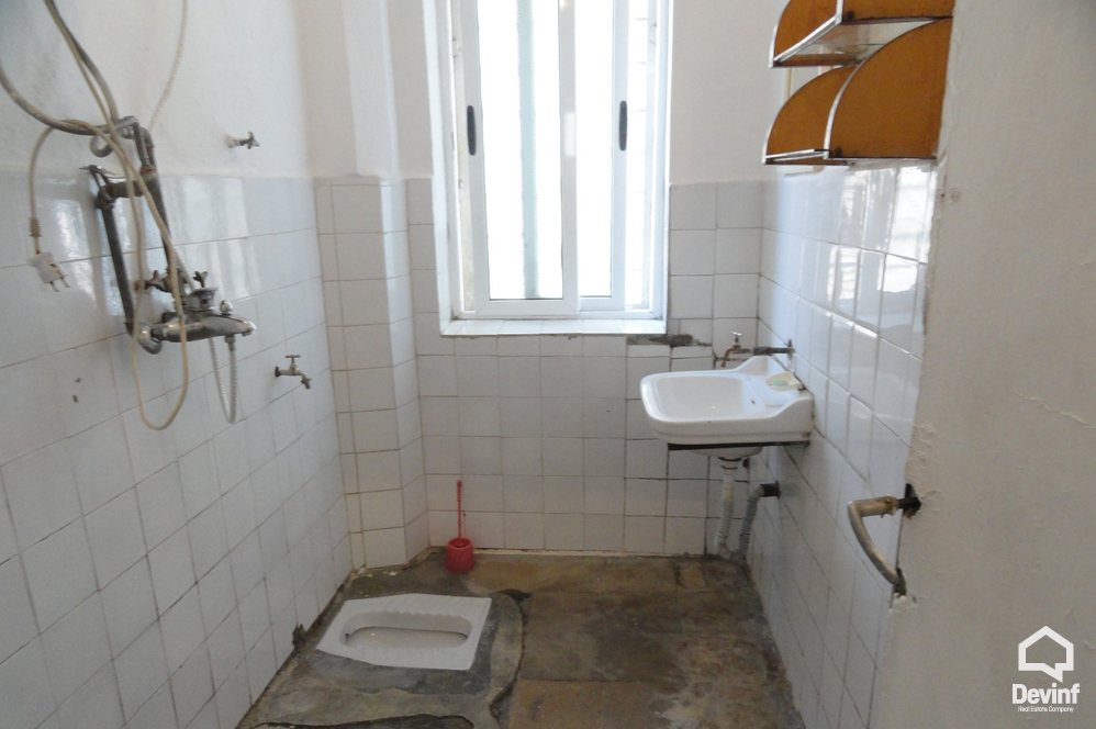Tirane Shitje Apartament 2+1+A Apartament prane tregut te Uzines Dinamo apartament