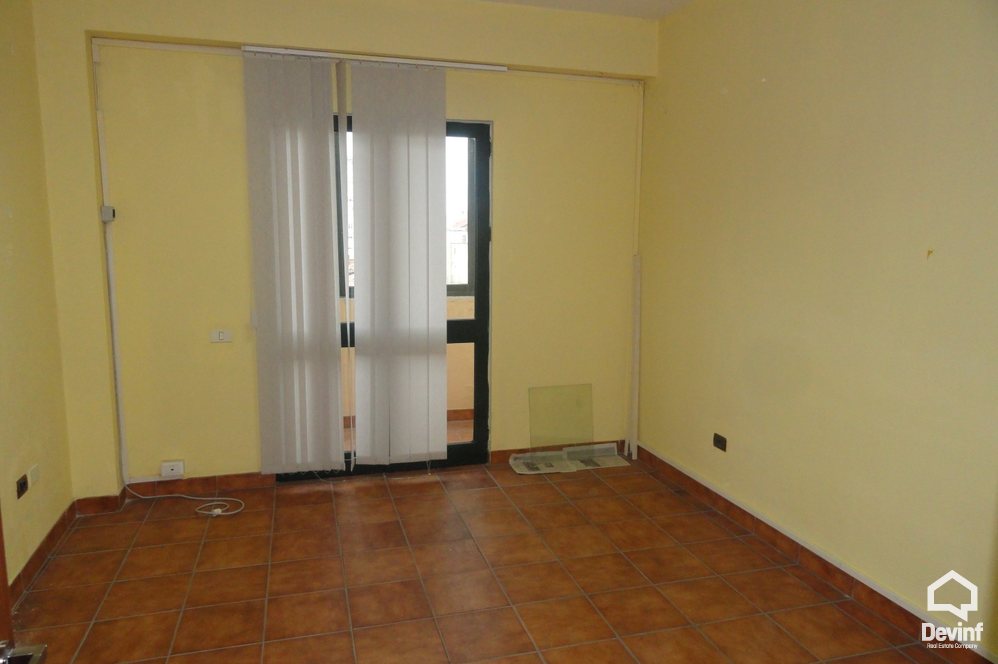 Tirane For Rent Office  Office located close to the Academy of Fine Arts Apartment