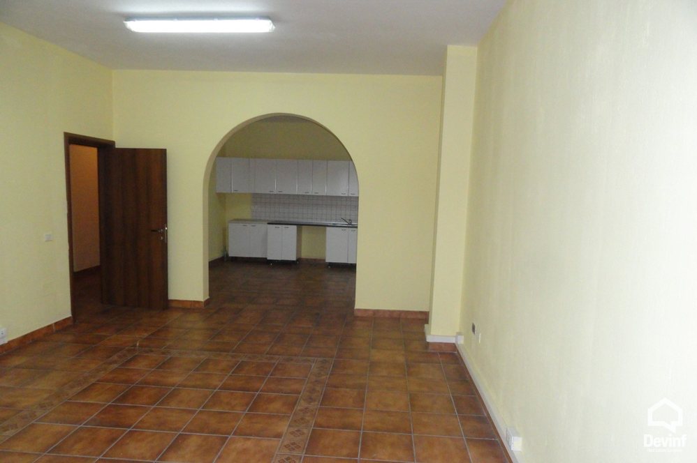 Tirane For Rent Office  Office located close to the Academy of Fine Arts Apartment