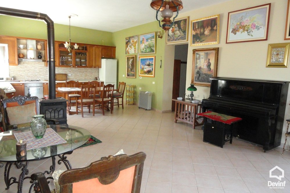 Tirane For Rent Apartment 3+1+A A new country house in Sauk area Villa Floor