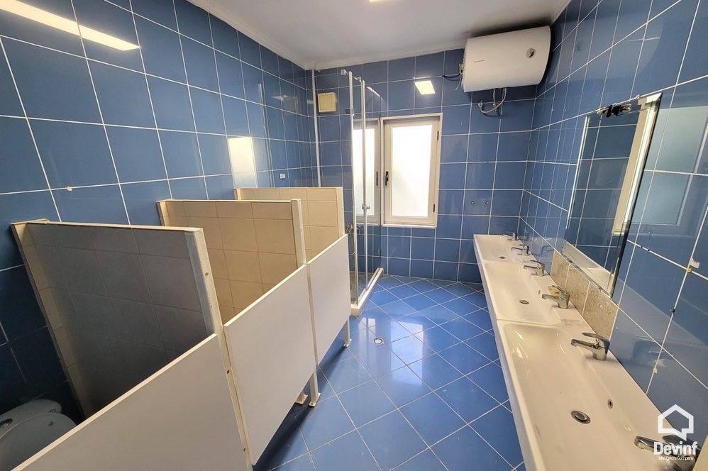 Tirane Qera Vile  Vile ne zonen e Qytetit Studenti zyre vile zyre kopesht femijesh shkolle kursesh vile