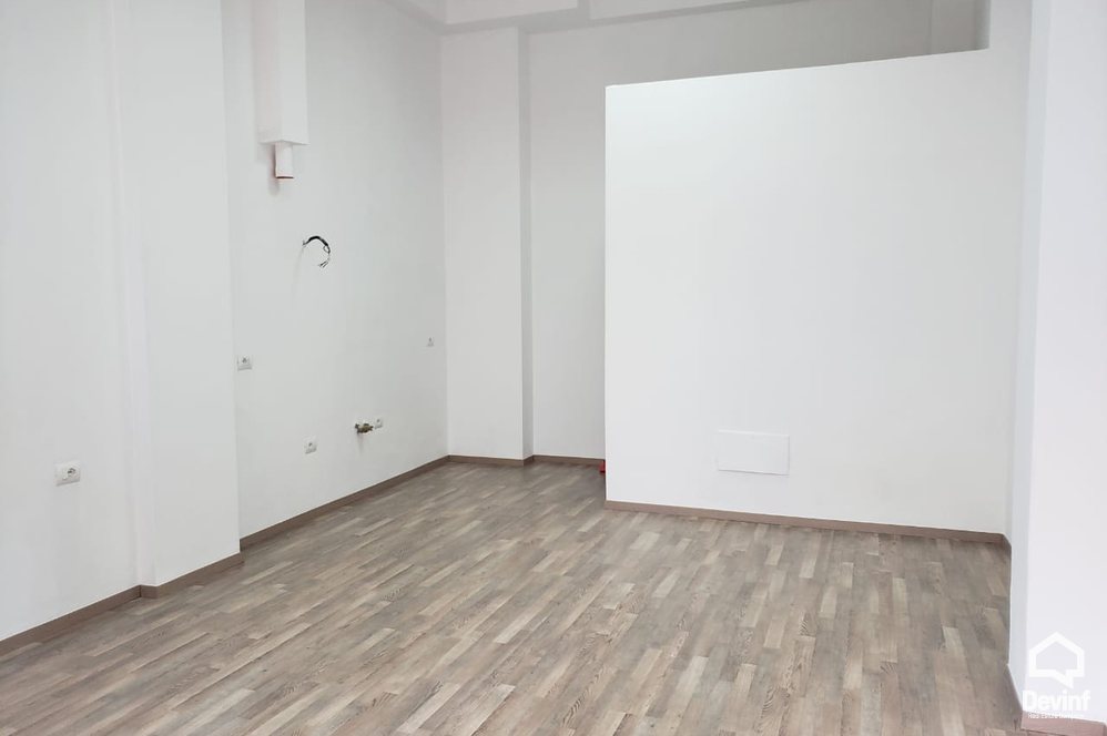 Tirane For Rent Office  In Arkitekt Kasemi Street Office Bedsit