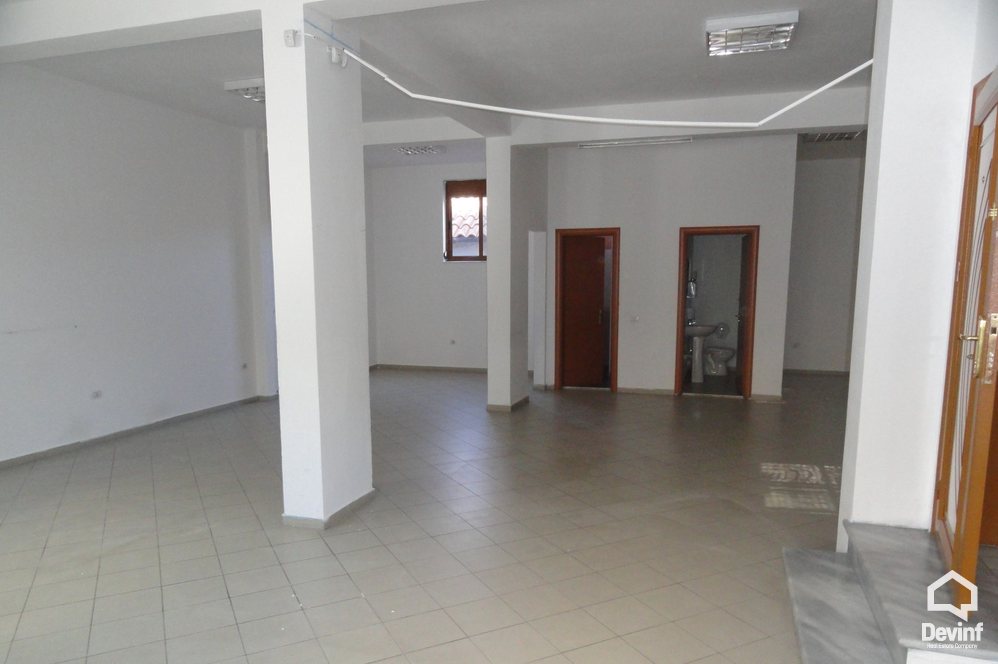 Tirane Qera Vile  Vile ne Rr. Dibres apartament