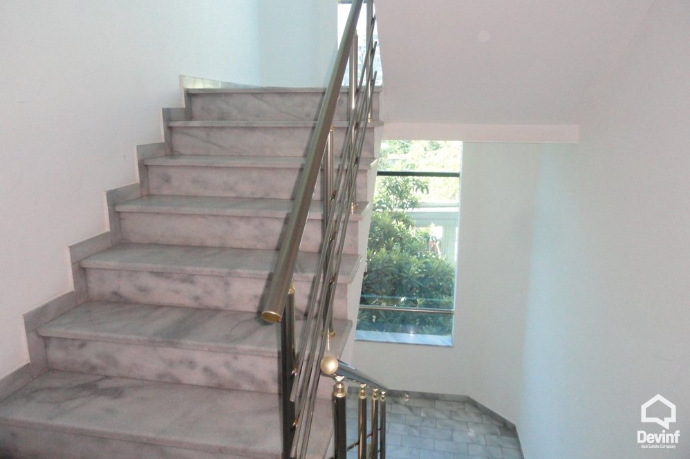 Tirane Qera Vile  Vile ne Rr. Dibres apartament