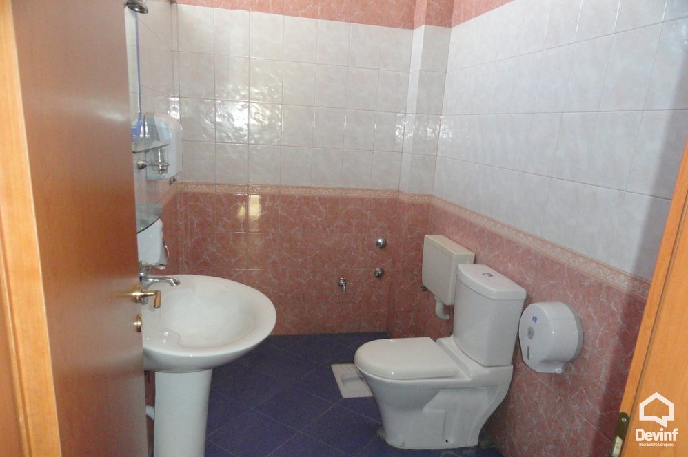 Tirane Qera Vile  Vile ne Rr. Dibres apartament