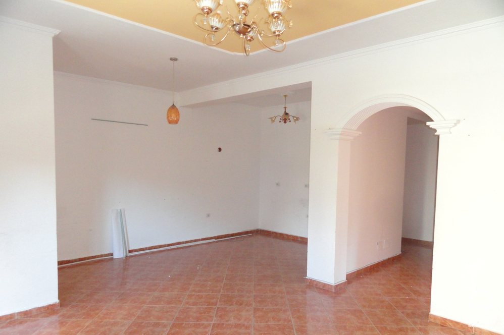 Tirane Qera Vile  Vile ne Rr. Dibres apartament