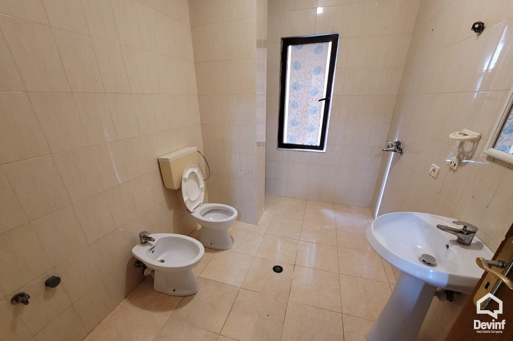 Tirane For Rent Office  Offices located close to Mylym Shyri Street Office klinike dentare qender estetike
