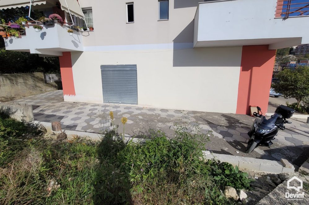 Tirane For Sale Shop  Shop in the area of Linza, Dajti Shop Office Warehouse punishte