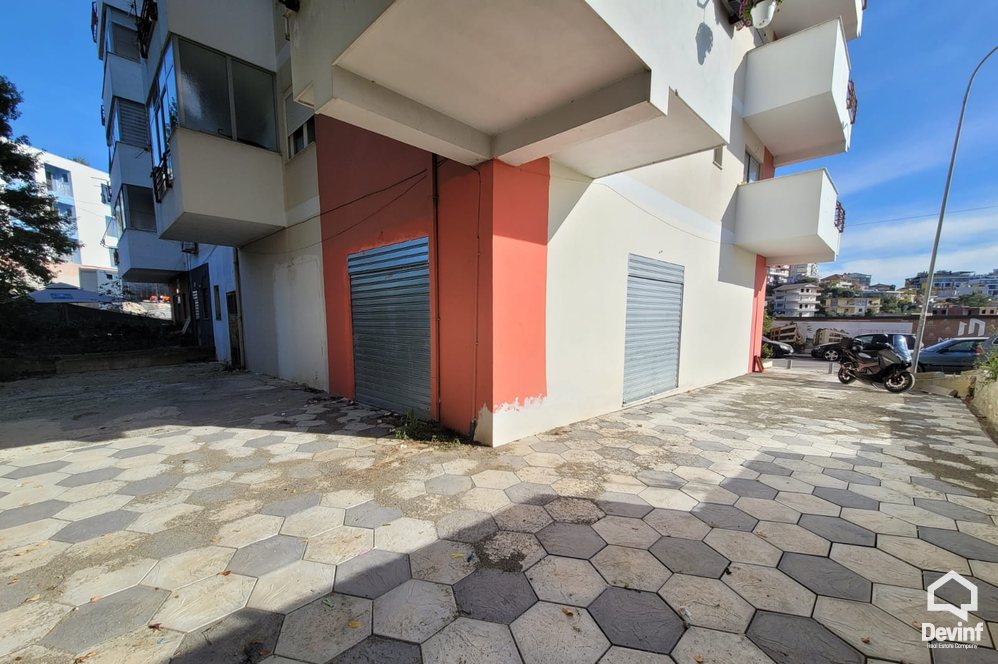 Tirane For Sale Shop  Shop in the area of Linza, Dajti Shop Office Warehouse punishte
