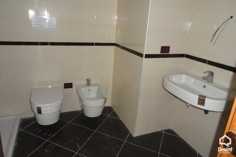 Tirane Shitje Apartament 2+1+A Pallat i ri prane Akademise te Arteve apartament