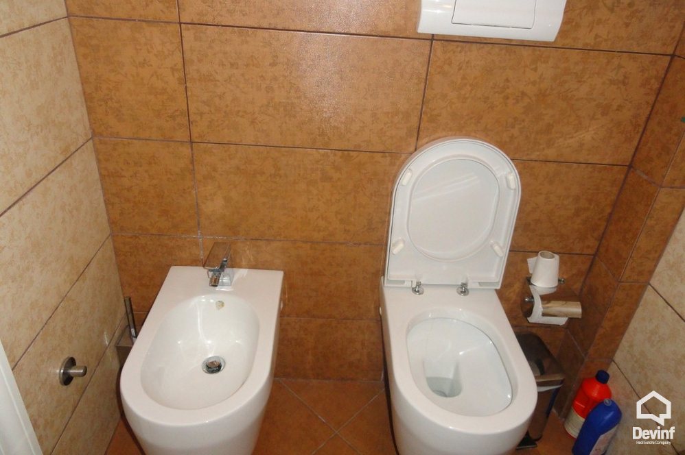 Tirane Qera Apartament 2+1 Apartament prane Rr. Skenderbej apartament
