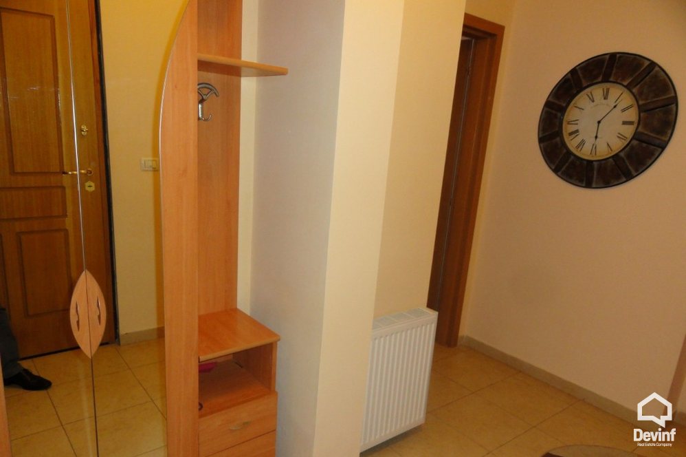Tirane Qera Apartament 2+1 Apartament ne zonen e Bllokut apartament