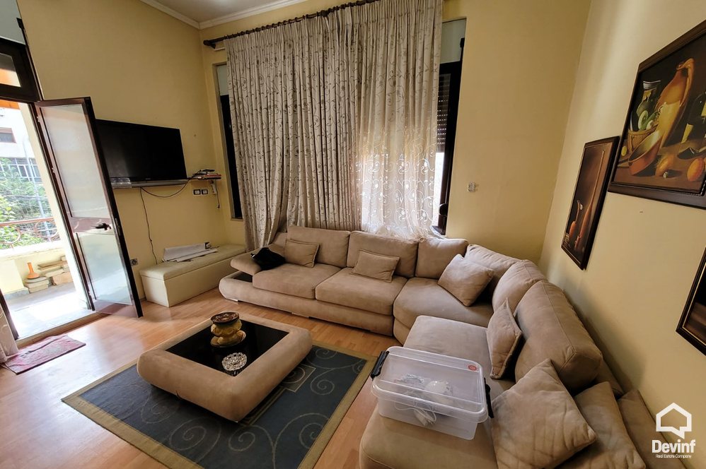 Tirane Qera Apartament 1+1+G Kat vile ne Rr. Qemal Stafa apartament kat vile restorant