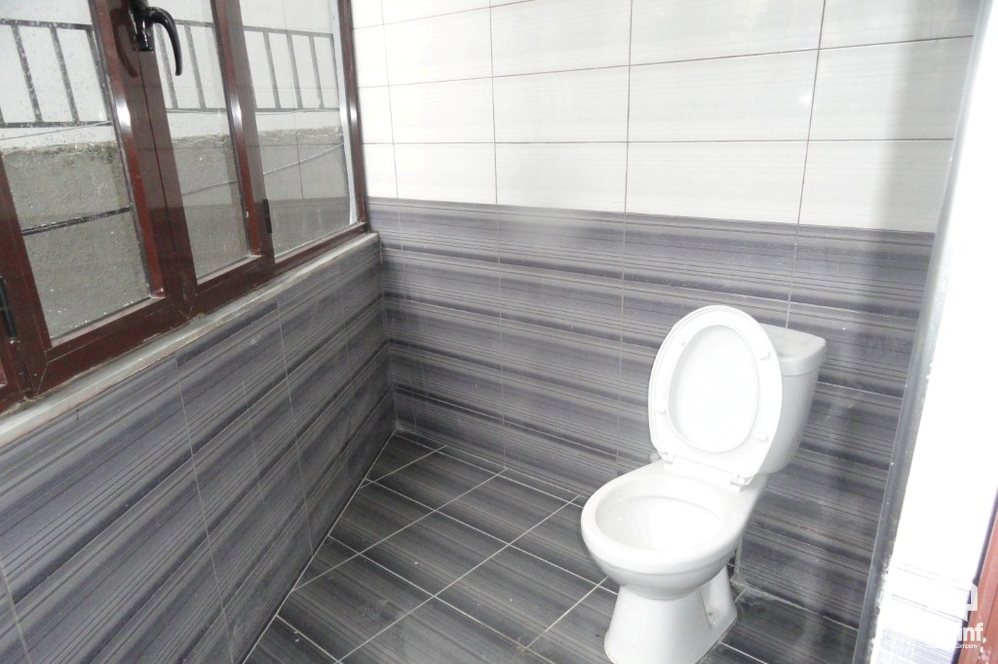 Tirane Qera Ndertese Multifunksionale  Objekt per zyre ne zonen afer Stadiumit Selman Stermasi Zyre